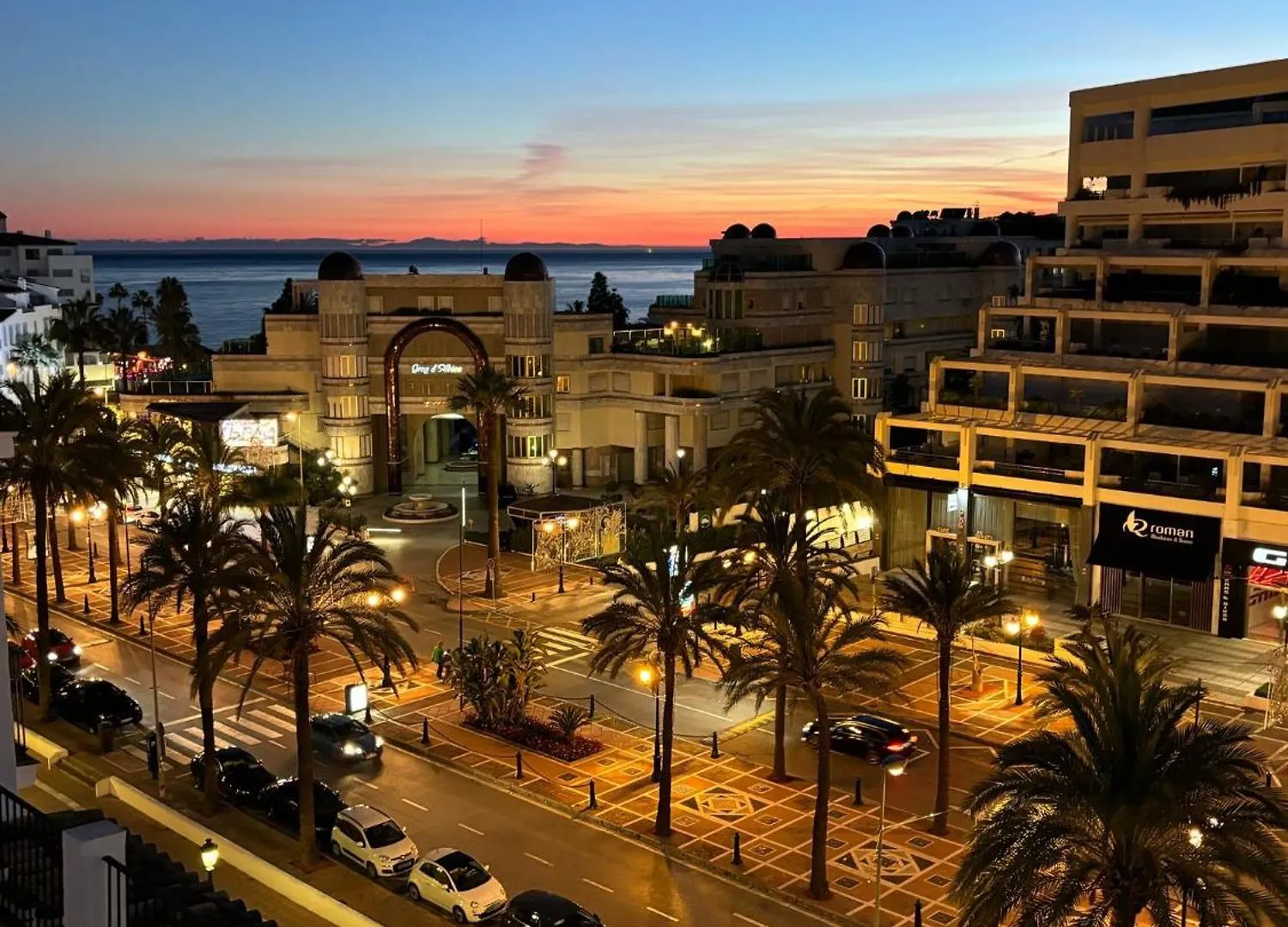 Apartament Luxury Penthouse In The Heart Of Puerto Banus Marbella