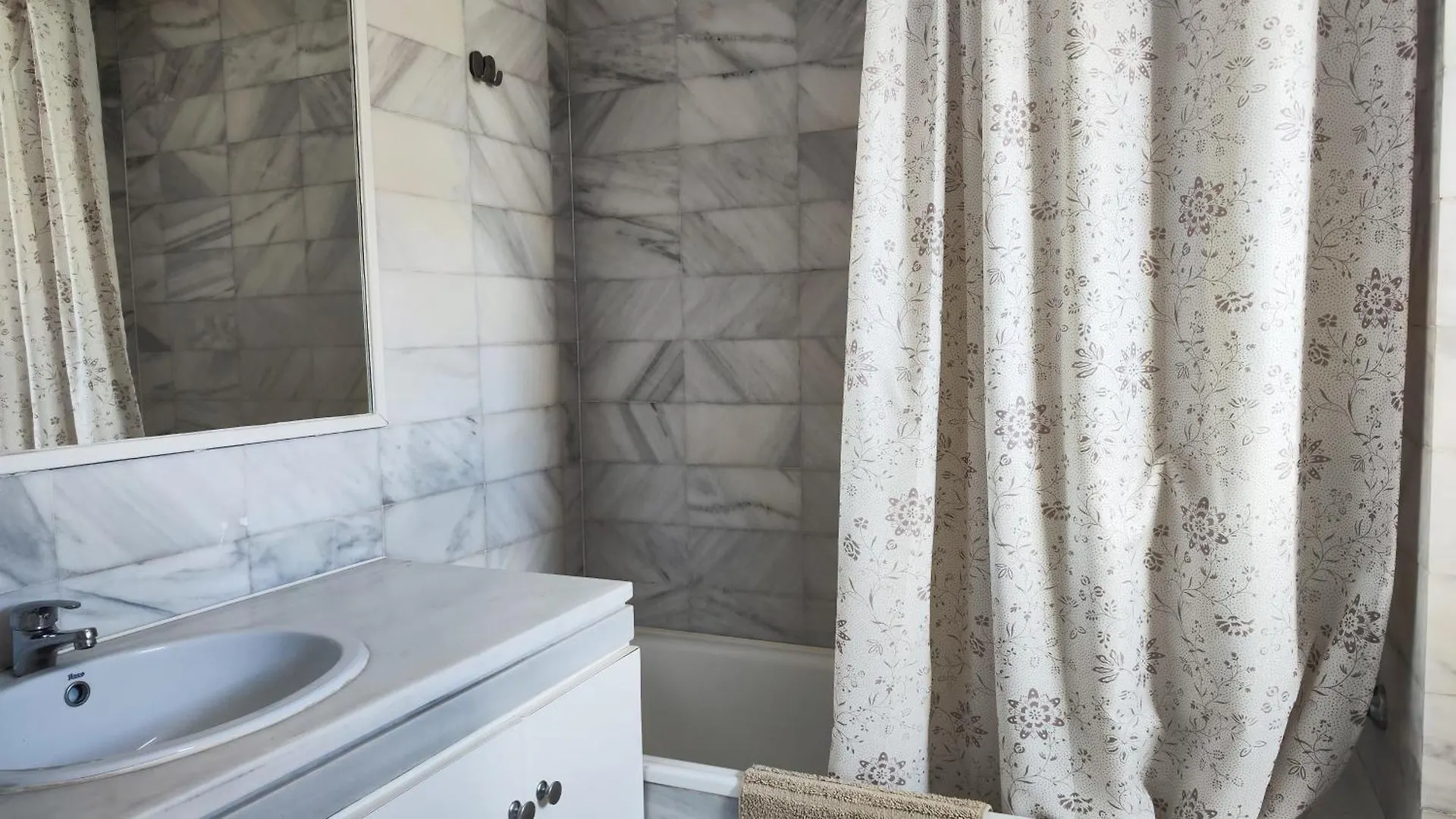 Apartament Luxury Penthouse In The Heart Of Puerto Banus Marbella