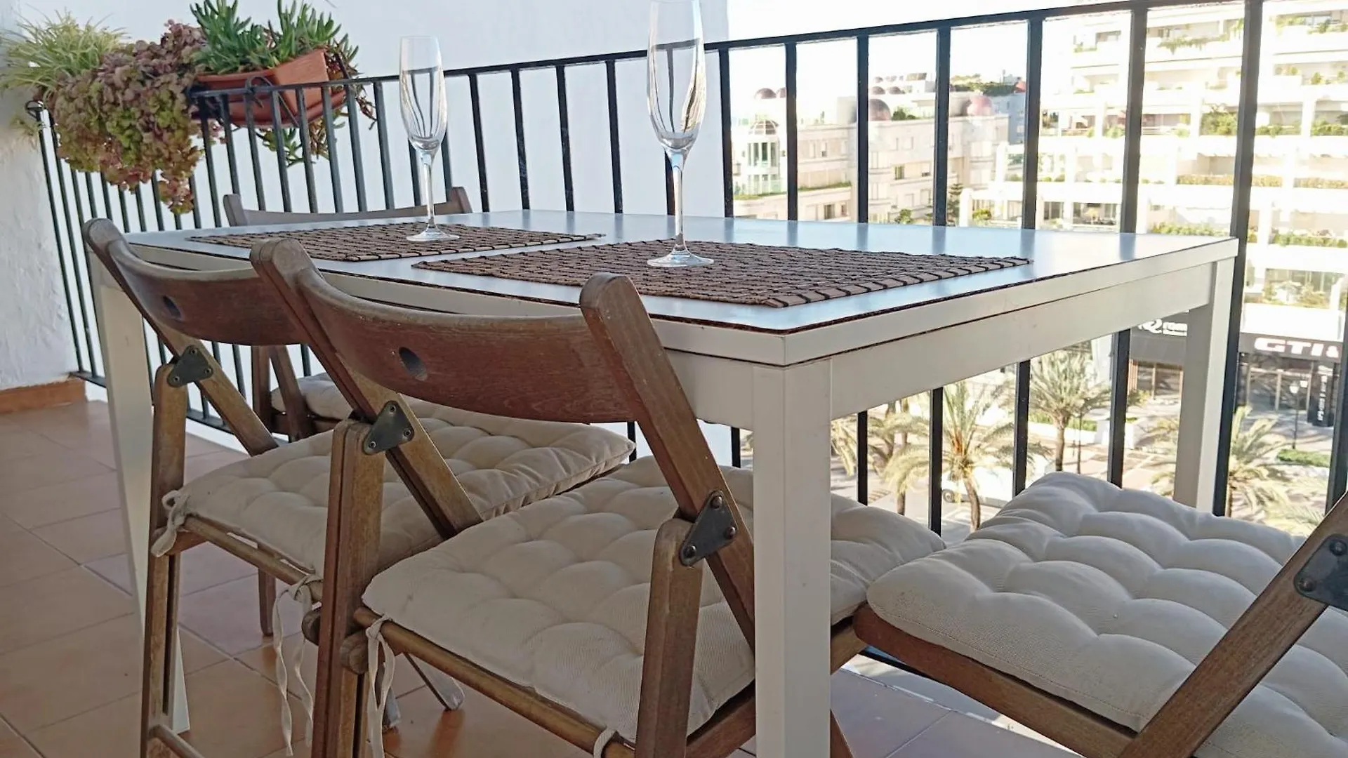Apartament Luxury Penthouse In The Heart Of Puerto Banus Marbella