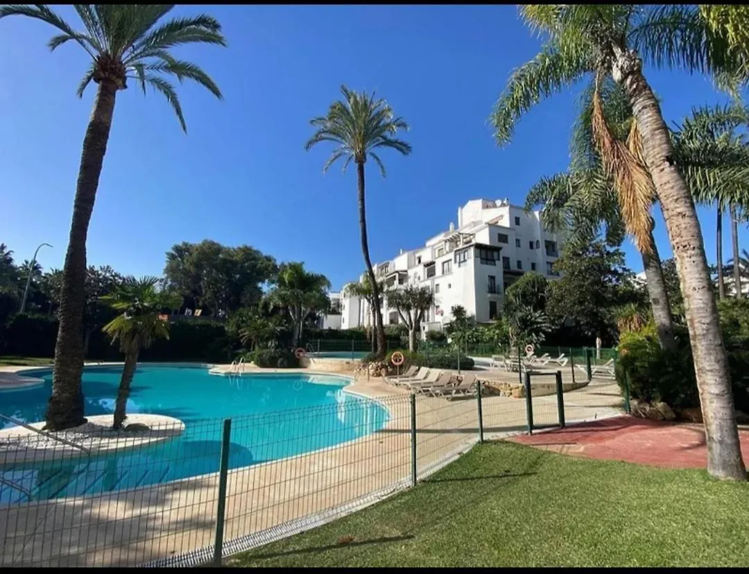 Apartament Luxury Penthouse In The Heart Of Puerto Banus Marbella